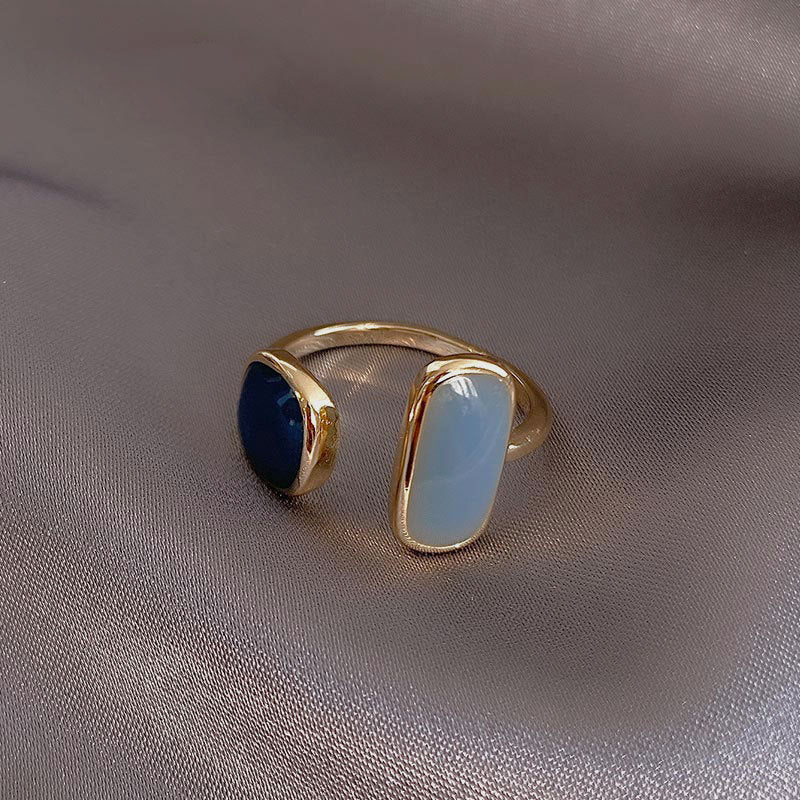 Elegant Women Dripping Ring