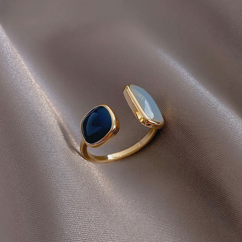Elegant Women Dripping Ring