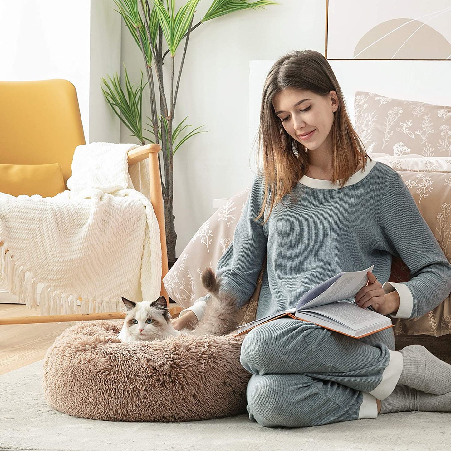 Donut Cuddler - Super Comfortable Pet Bed